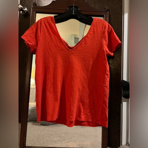Sezane lacy back cross tshirt. Size small. - Picture 2 of 6